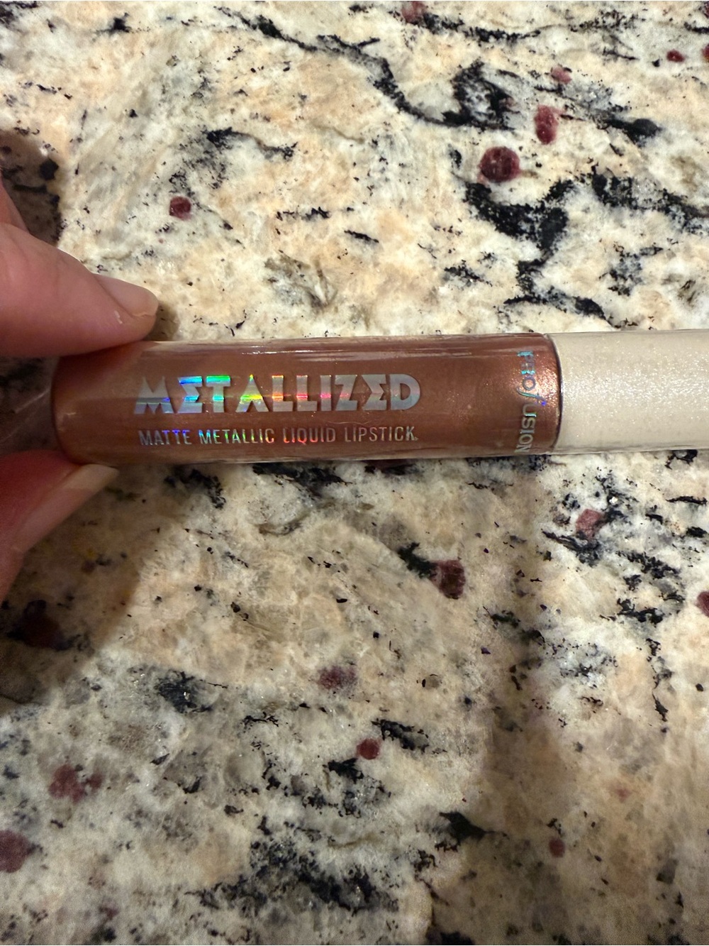 METALLIZED Matte Metallic Liquid Lipstick - Shimmery Brown